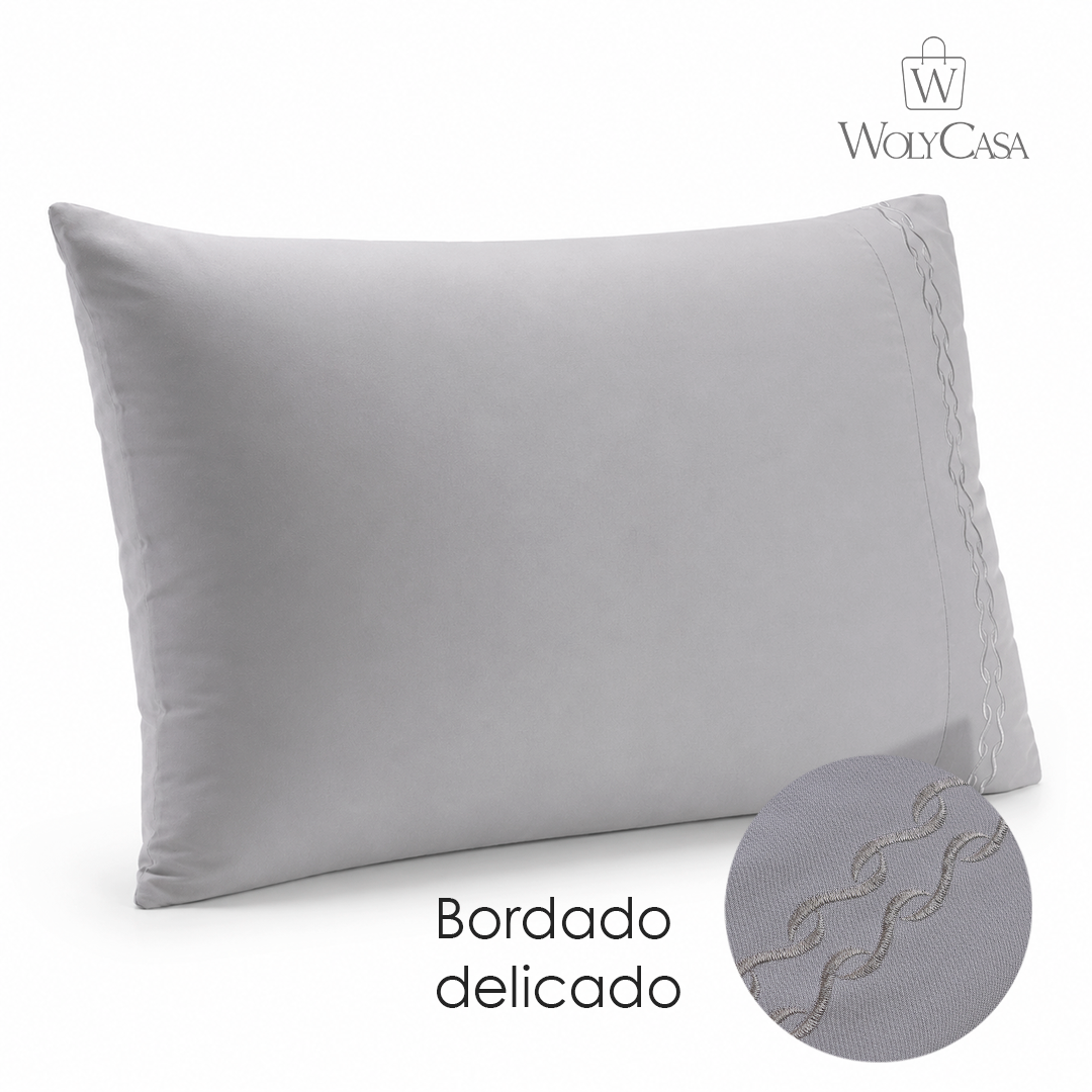 Jogo 2 Fronhas Bordado Duquesa 50cm x 70cm Cinza Microfibra - Lyor