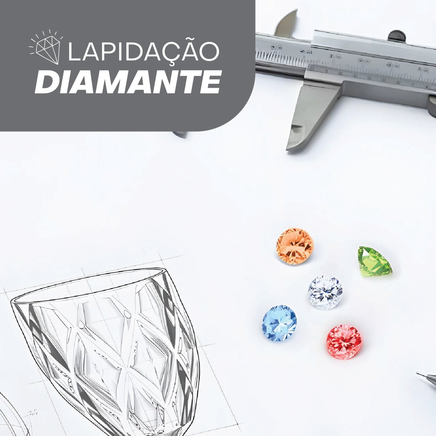 Prato para Bolo com Pé Diamond 30cm x 30cm x 11cm Cristal - Lyor