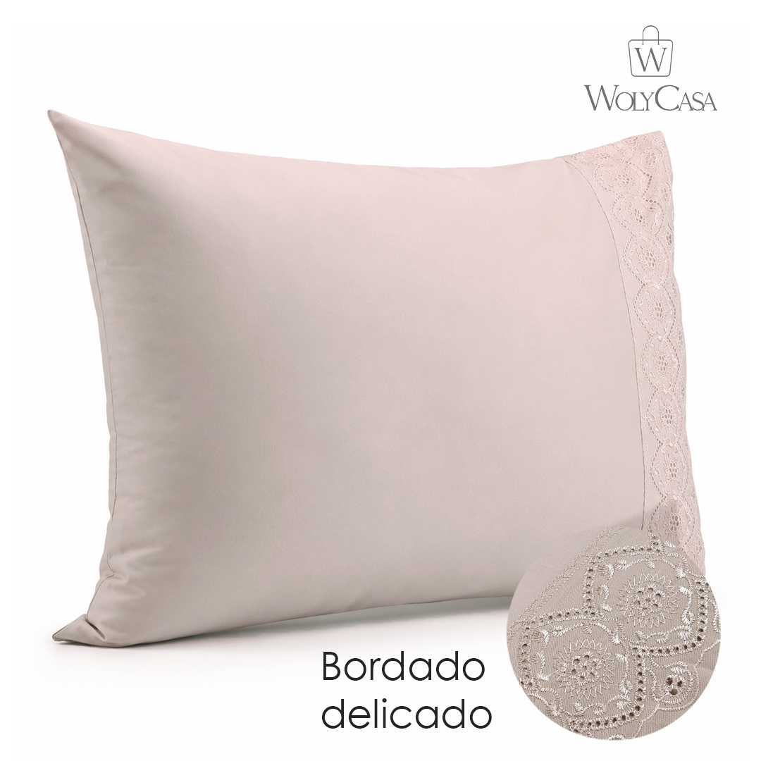 Jogo 2 Fronhas Bordado Belle Maison 50cm x 70cm Bege Microfibra - Lyor