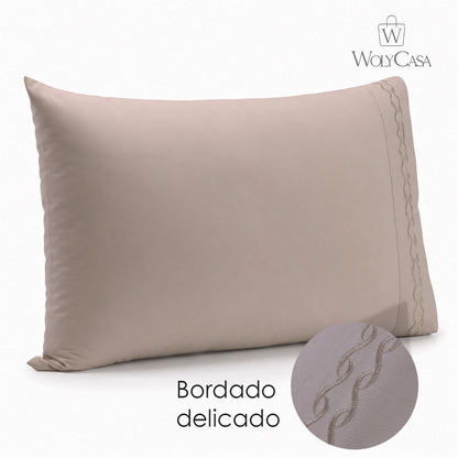 Jogo 2 Fronhas Bordado Duquesa 50cm x 70cm Bege Microfibra - Lyor