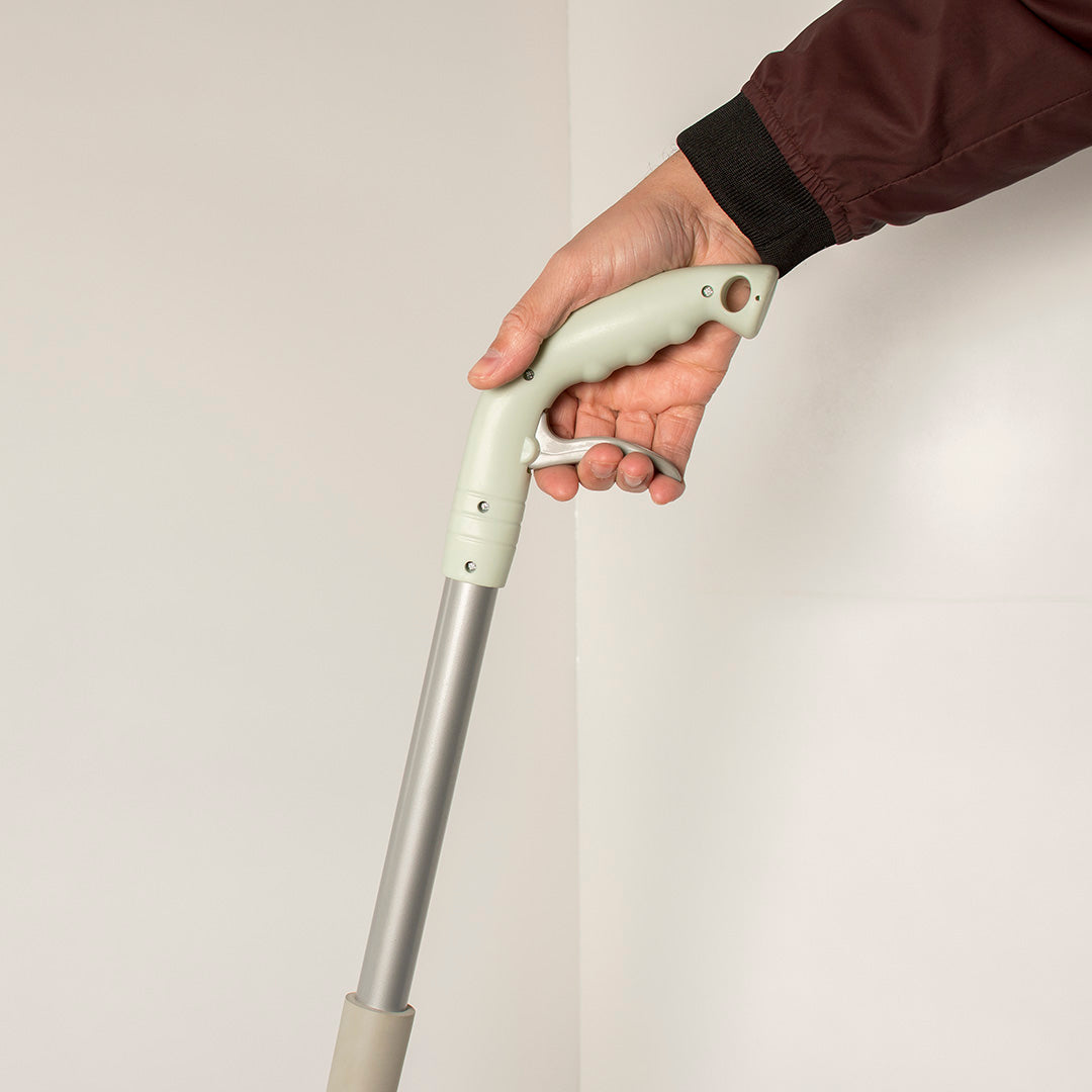 Mop Spray com Cabo Fixo e Reservatório de Água  - Lyor