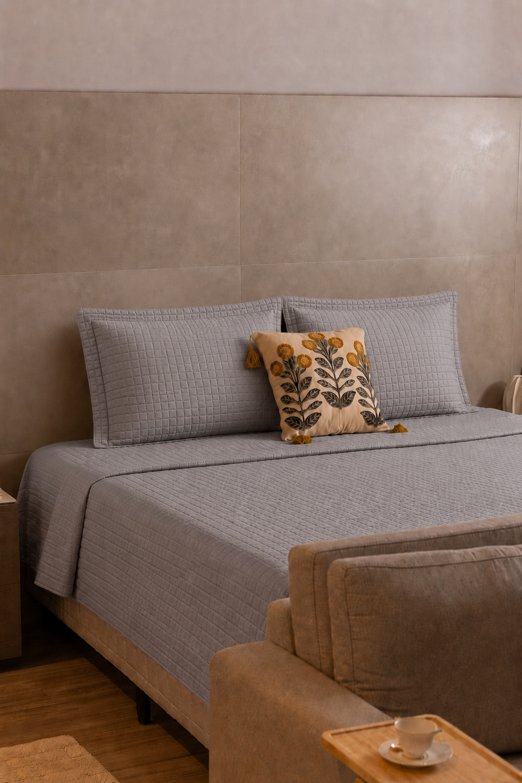 Colcha Matelassê Quadrat Solteiro com 1 Porta Travesseiro Cinza Microfibra - Lyor