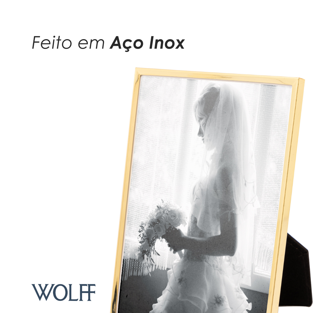 Porta-Retrato de Aço Inox Classic Dourado 13cm x 18cm - Wolff