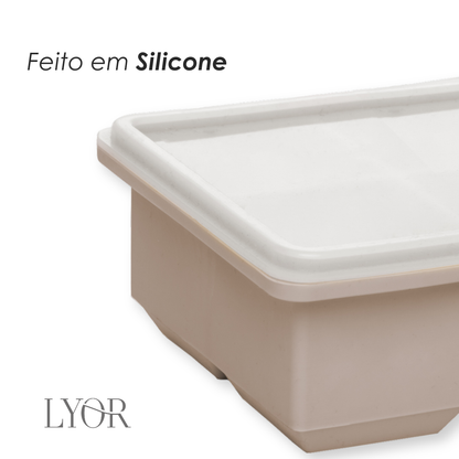 Forma para Gelo 6 Cubos 16,5cm x 13cm x 5,5cm Bege Silicone - Lyor