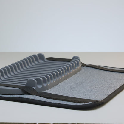 Tapete para Secar Louças com Escorredor de Pratos 43cm x 35cm x 4cm Cinza Microfibra – Lyor