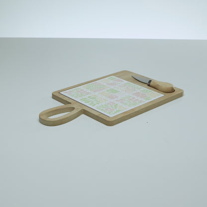 Conjunto 3 Peças para Queijo com Tábua e Faca Floral 30cm x 17cm x 2,5cm Bambu - Lyor