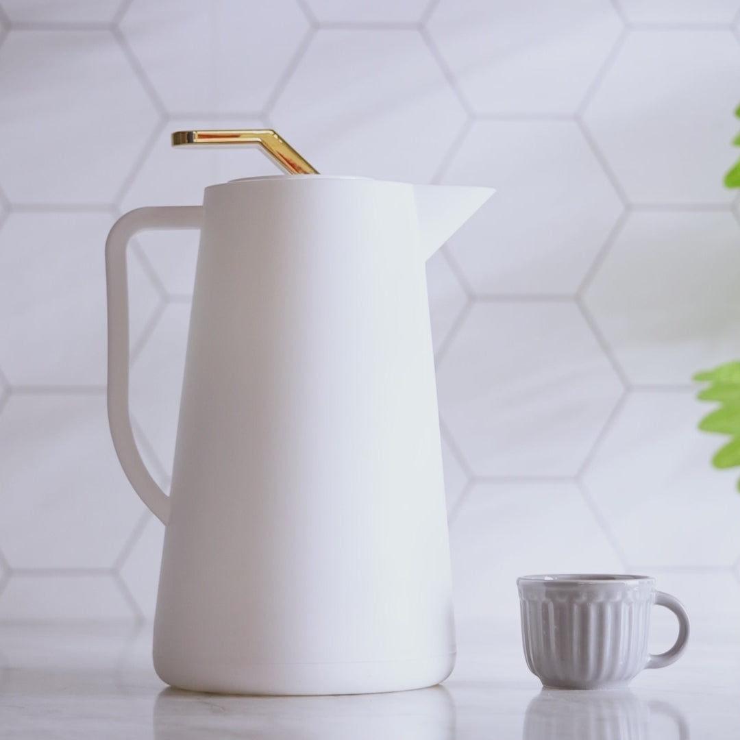 Garrafa Térmica de Plástico Atenas Preta 1L - Wolff